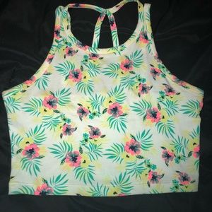 Crop top